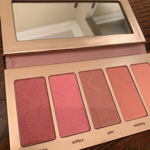 NEW Bling It On Blush Pallette NWOB